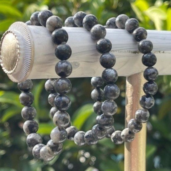 8mm Larvikite Chakra Bead Stretch Bracelet - Picture 3 of 8